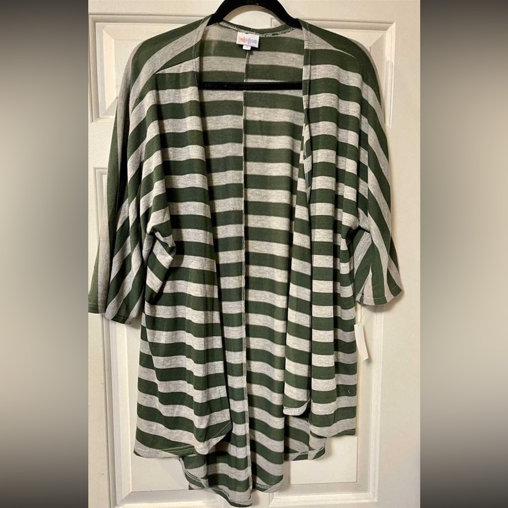 New Lularoe Lindsay Kimono